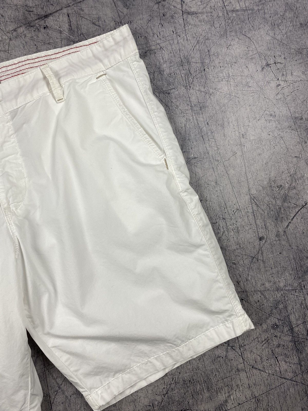 Napapijri × Vintage Vintage Napapijri Outdoor Life Shorts Size US 36 / EU 52 - 5 Thumbnail