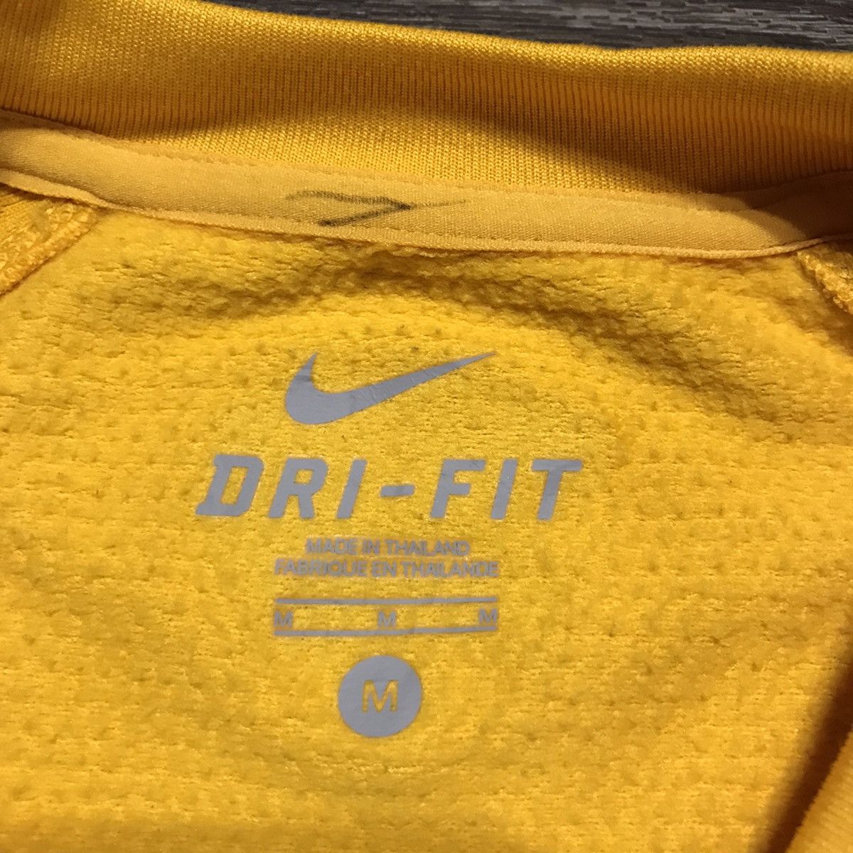 Nike Celtic Nike soccer jersey football club longsleeve M Size US M / EU 48-50 / 2 - 6 Thumbnail