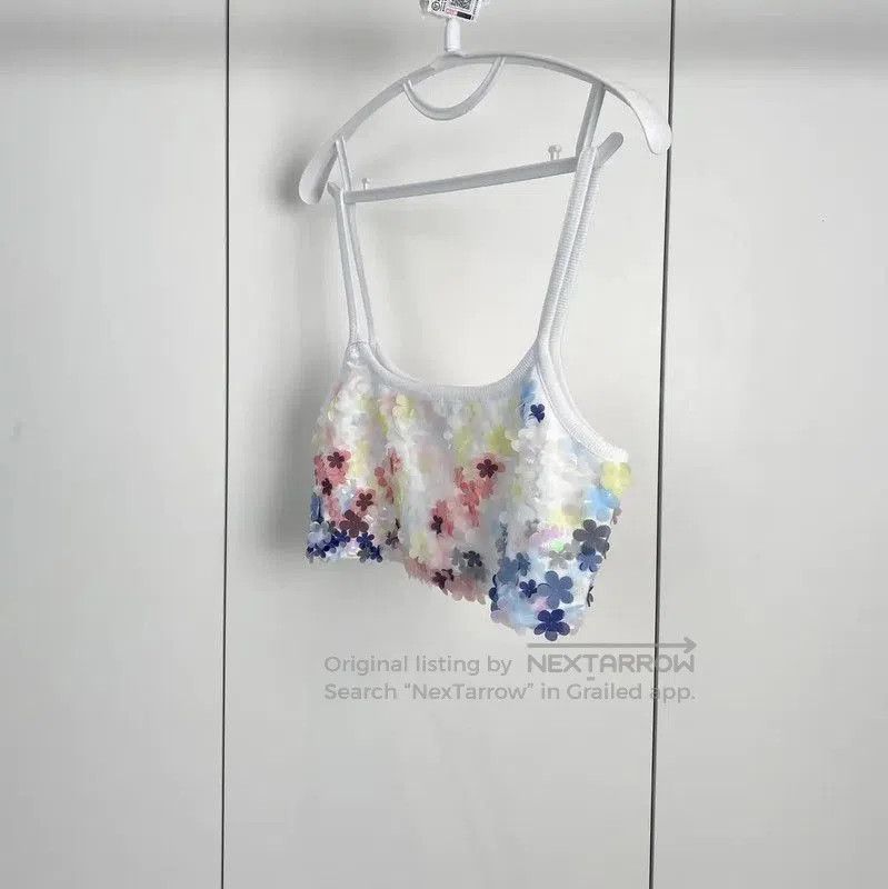 Chanel Chanel Summer Floral Crop Top . Size M / US 6-8 / IT 42-44 - 4 Thumbnail