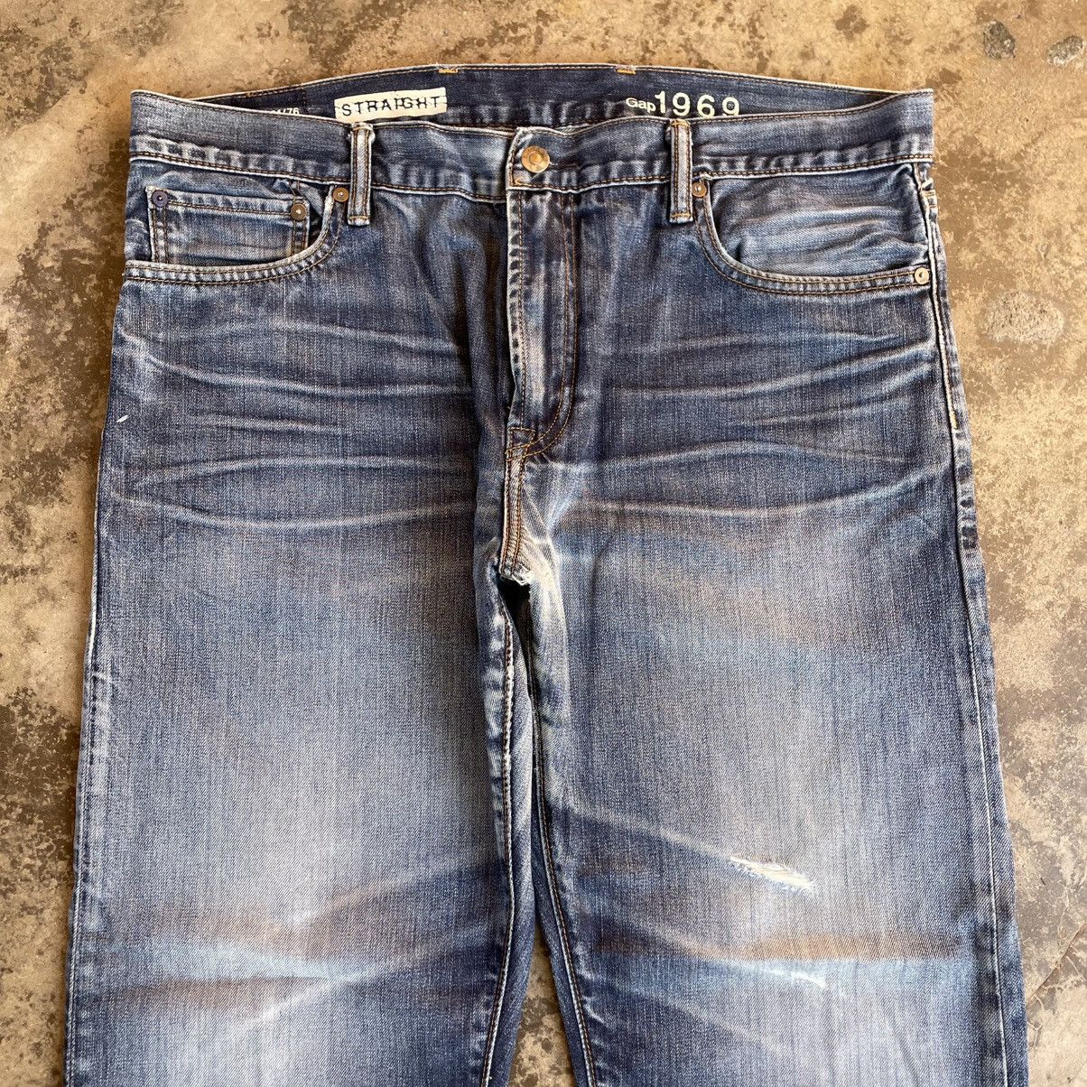 Gap 🔥Vintage GAP Stoned Washed Ripped Distress Denim Jeans Size US 39 - 2 Thumbnail