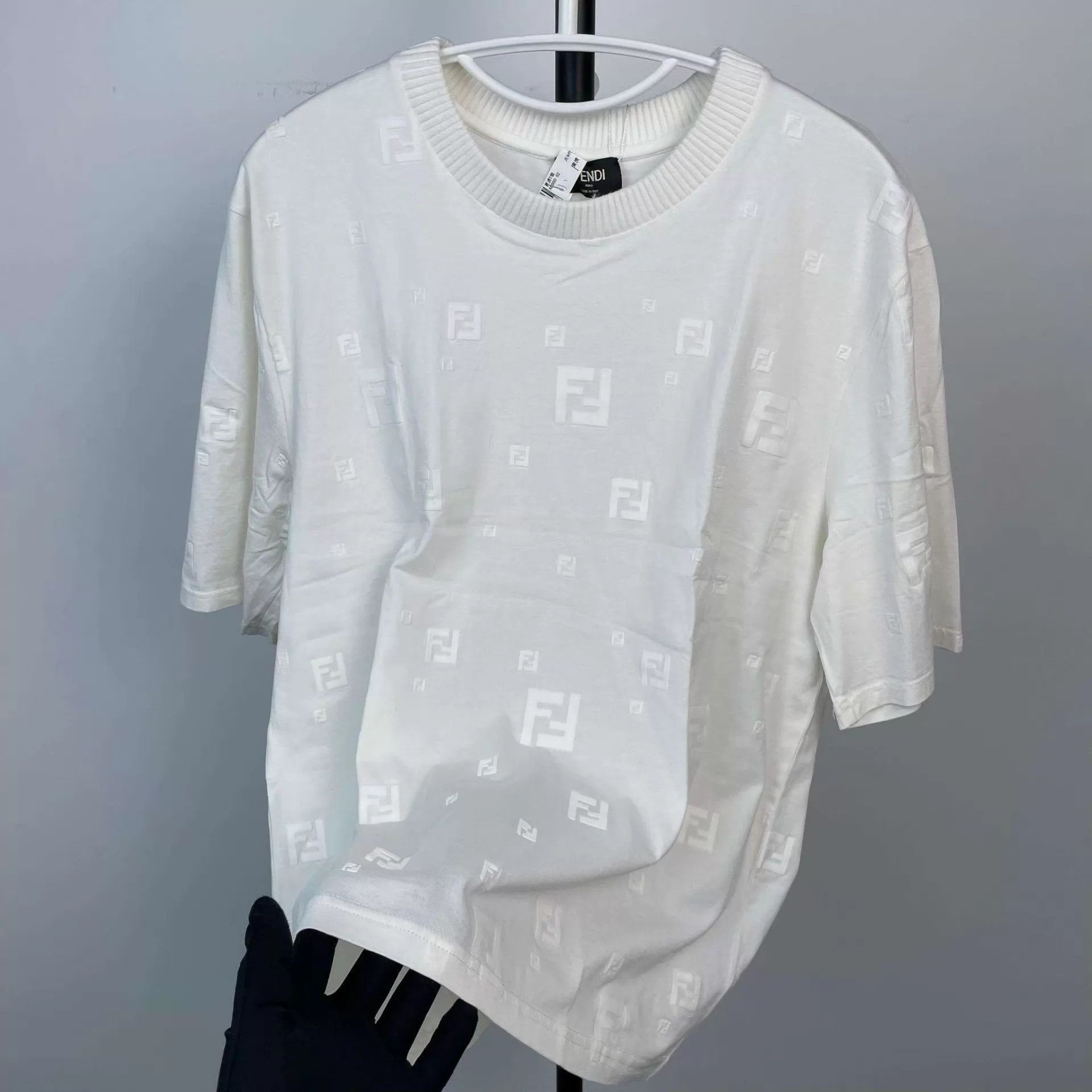 Fendi Fendi FF Print Short Sleeve White M Size US M / EU 48-50 / 2 - 8 Thumbnail