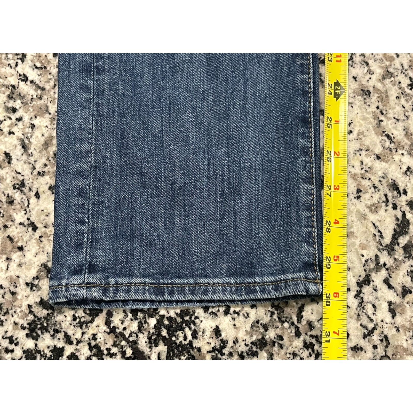 Abercrombie & Fitch ABERCROMBIE & FITCH VINTAGE Kennan Straight Stretch Distressed Blue Denim Jeans 28x30 Unisex Adults Size US 28 / EU 44 - 3 Thumbnail
