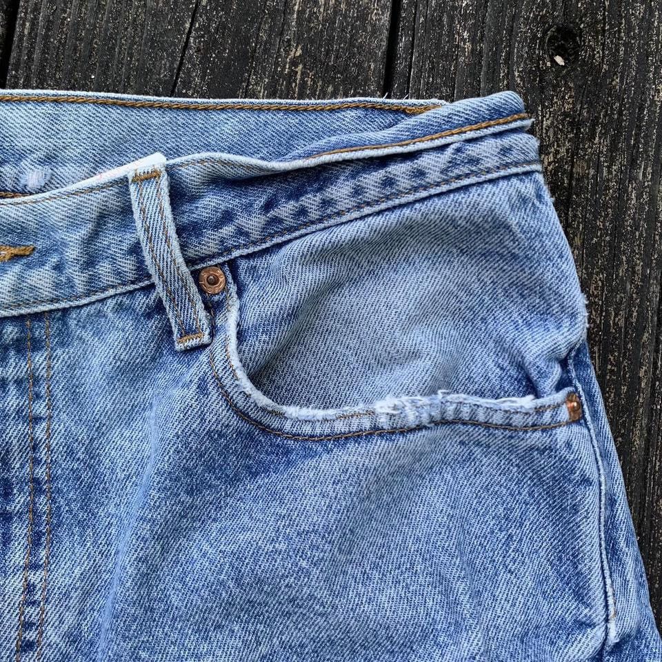 Levi's Vintage Clothing × Vintage Vintage White Washed Distressed 505 Levis with Rips Size US 34 / EU 50 - 5 Thumbnail
