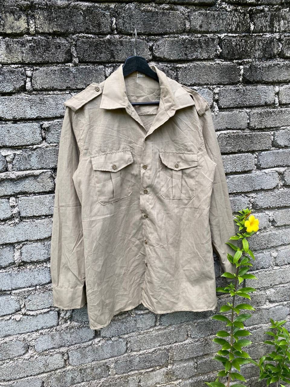 Vintage Vintage 70s Lanificio Congioli Boy Scouts Ls Shirt Size US M / EU 48-50 / 2 - 3 Thumbnail