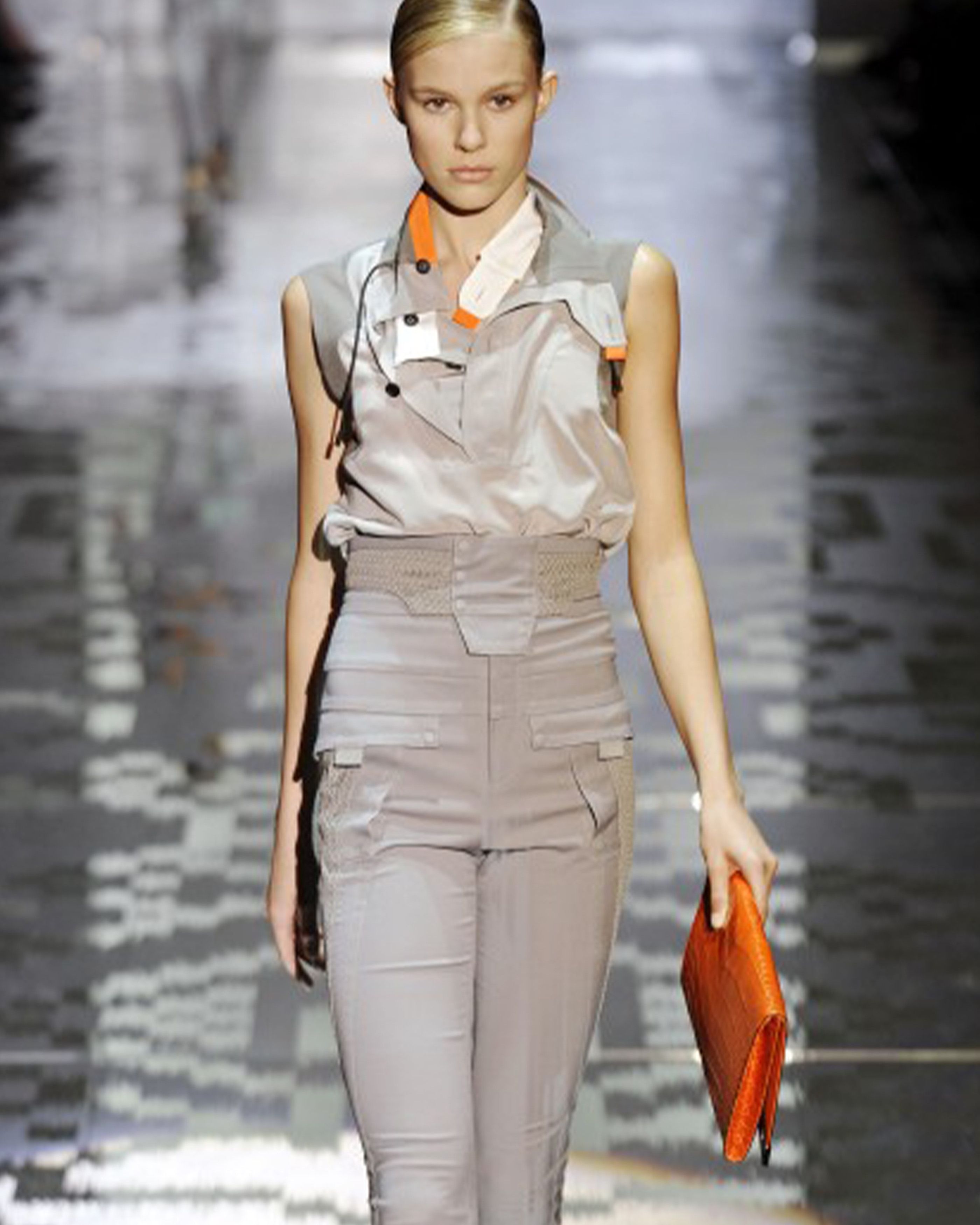 Gucci by Frida Giannini S/S 2010 White High Wasted Tactical Pants Size 28" / US 6 / IT 42 - 4 Thumbnail