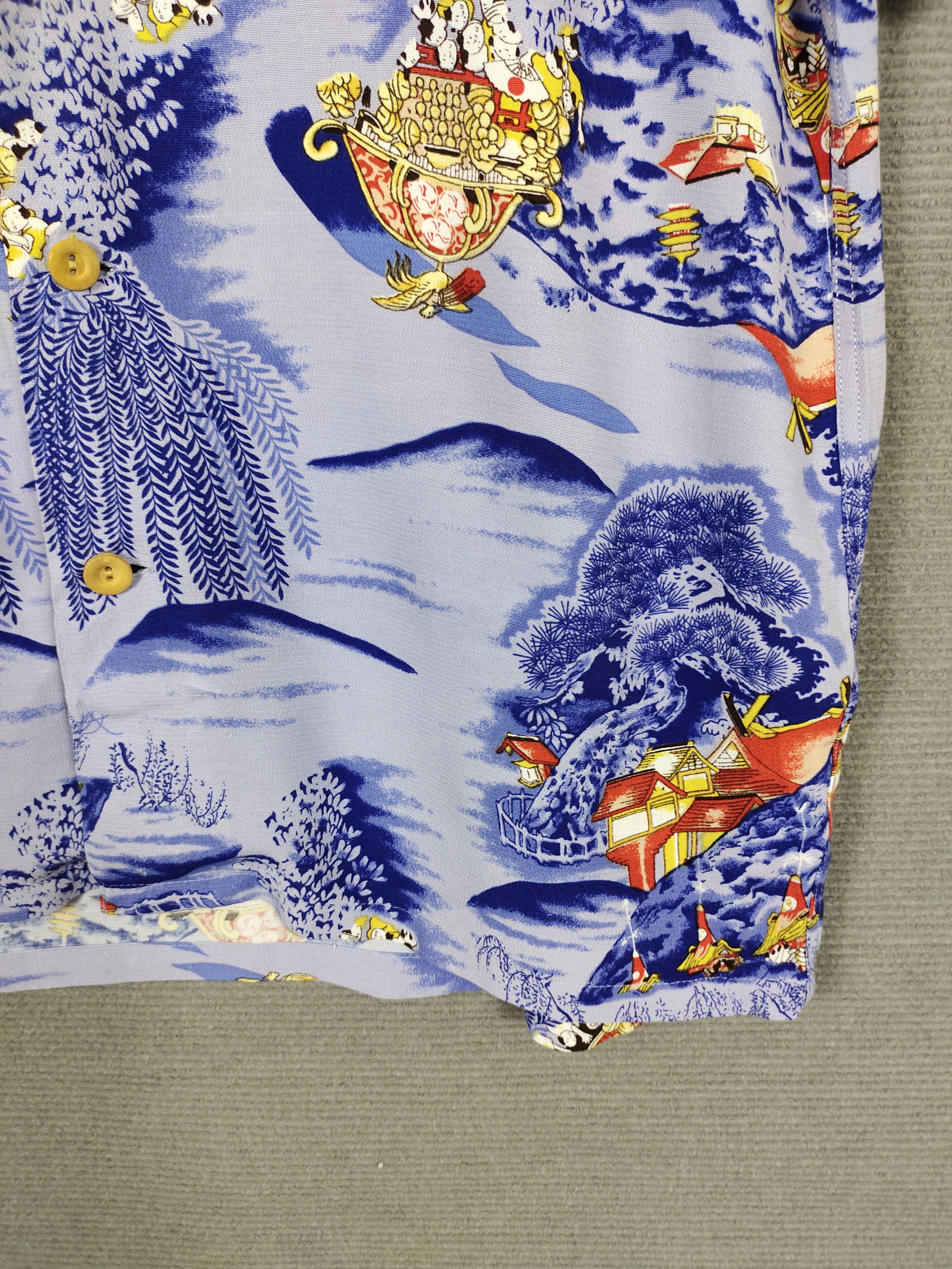 Vintage Japanese Hawaiian History Book Pagoda Rayon Crepe Shirt Size US L / EU 52-54 / 3 - 4 Thumbnail