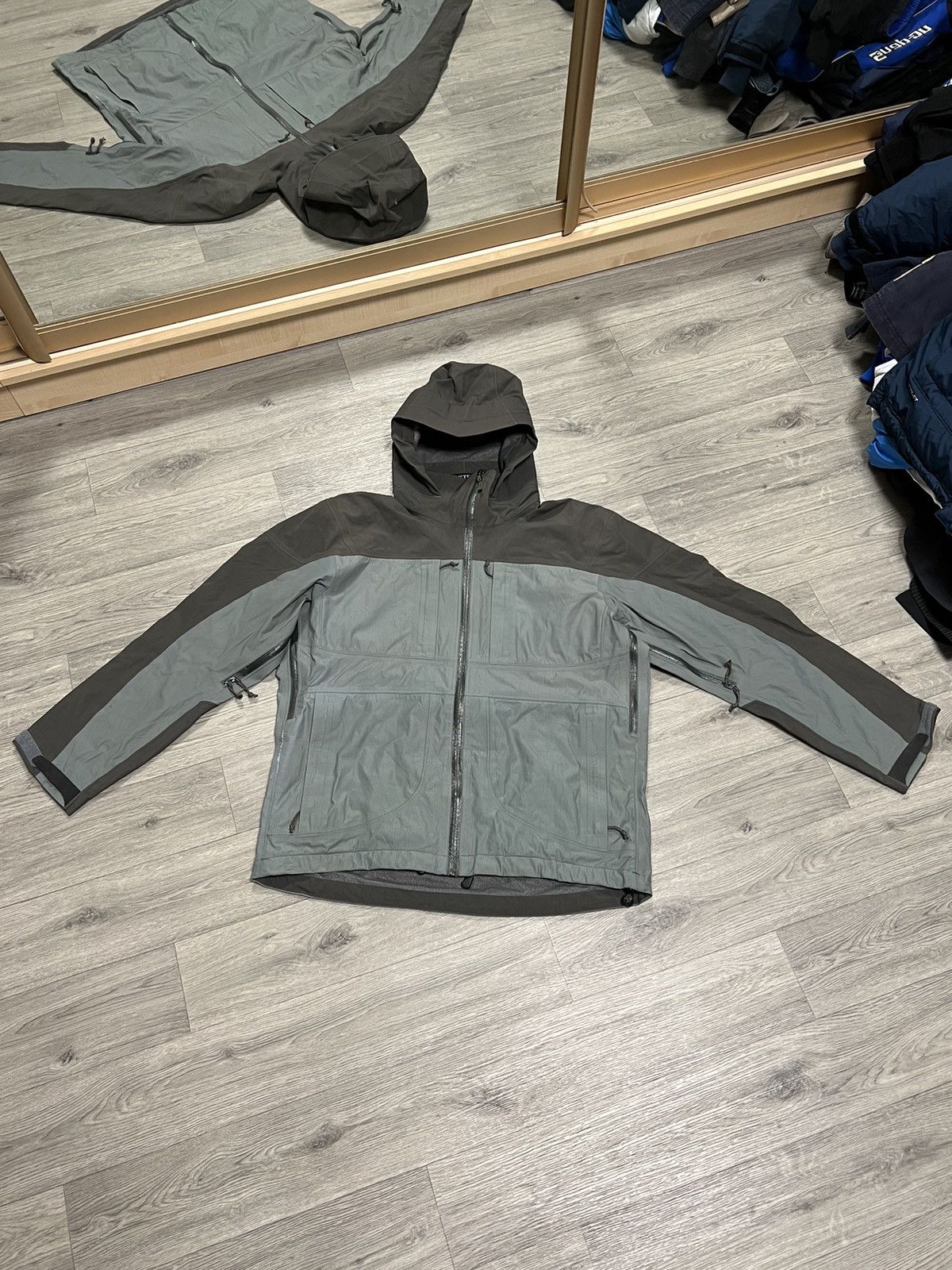 Arc'teryx × Vintage Arcteryx vintage gore-Tex jacket Size US M / EU 48-50 / 2 - 2 Thumbnail