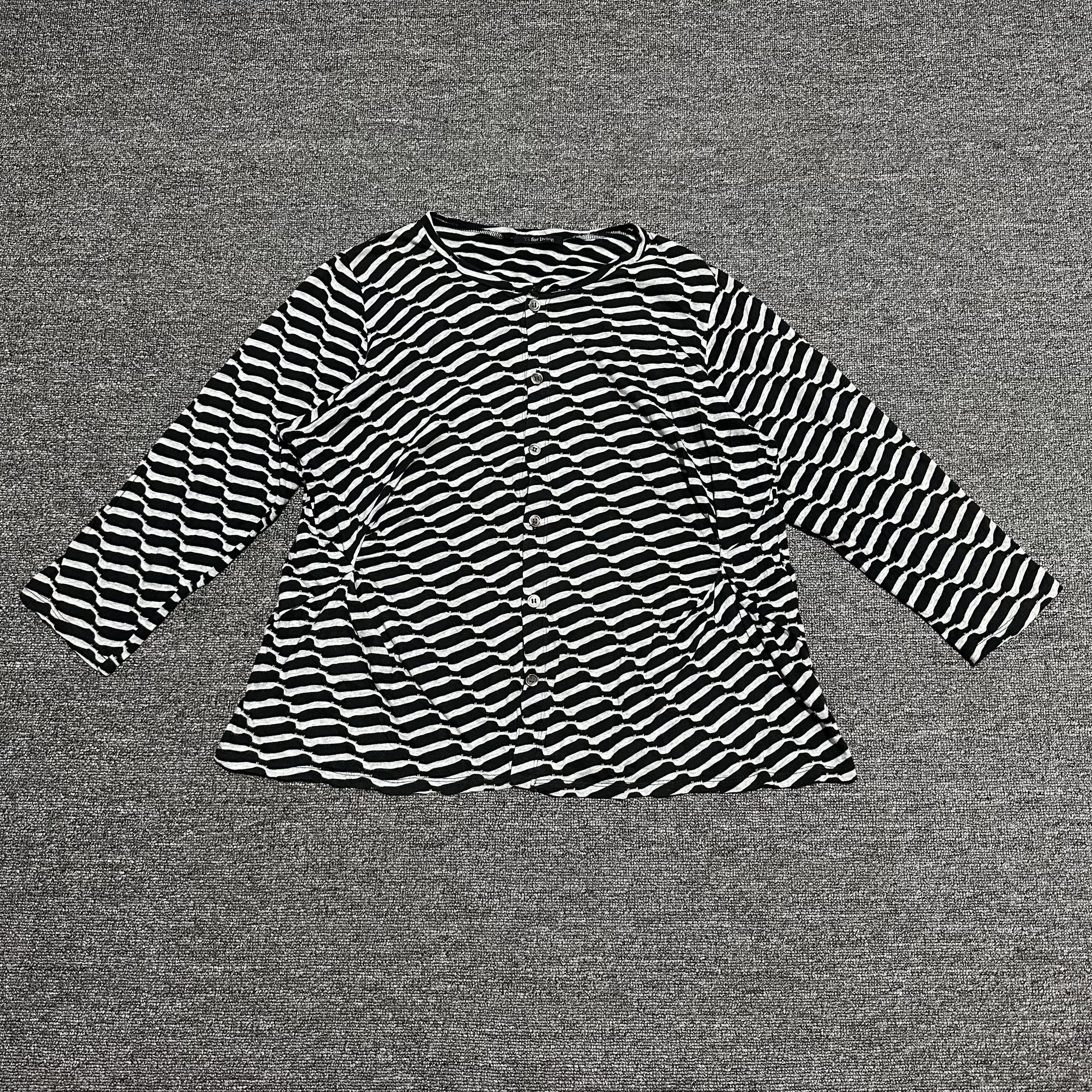 Yohji Yamamoto Yohji Yamamoto Tee Size M / US 6-8 / IT 42-44 - 1 Thumbnail