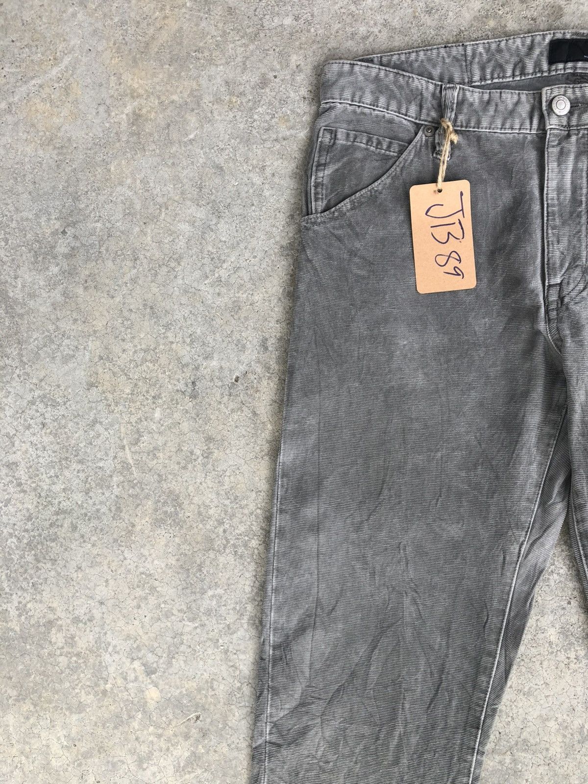 Undercover × Uniqlo Undercover x Uniqlo Distressed Jeans Skinny Jeans Size US 31 - 4 Thumbnail