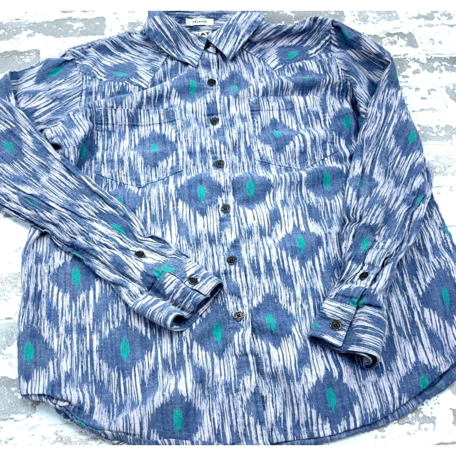 Ariat Ariat Western Shirt Women M Blue Button-Up Geometric Embroidered Southwestern Cowgirl Western Theme Mens? Size M / US 6-8 / IT 42-44 - 4 Thumbnail