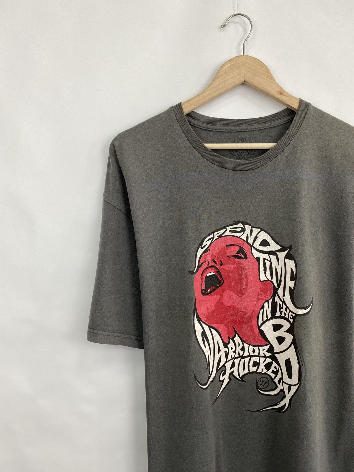 4GSELLER 🇺🇸 Vintage Sexy Girl Art Y2K Rare T-Shirt Retro Hype Size US XL / EU 56 / 4 - 2 Thumbnail