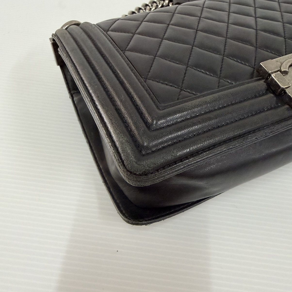 Chanel Chanel Le Boy Black Lambskin Small Shoulder Bag Size ONE SIZE - 6 Thumbnail