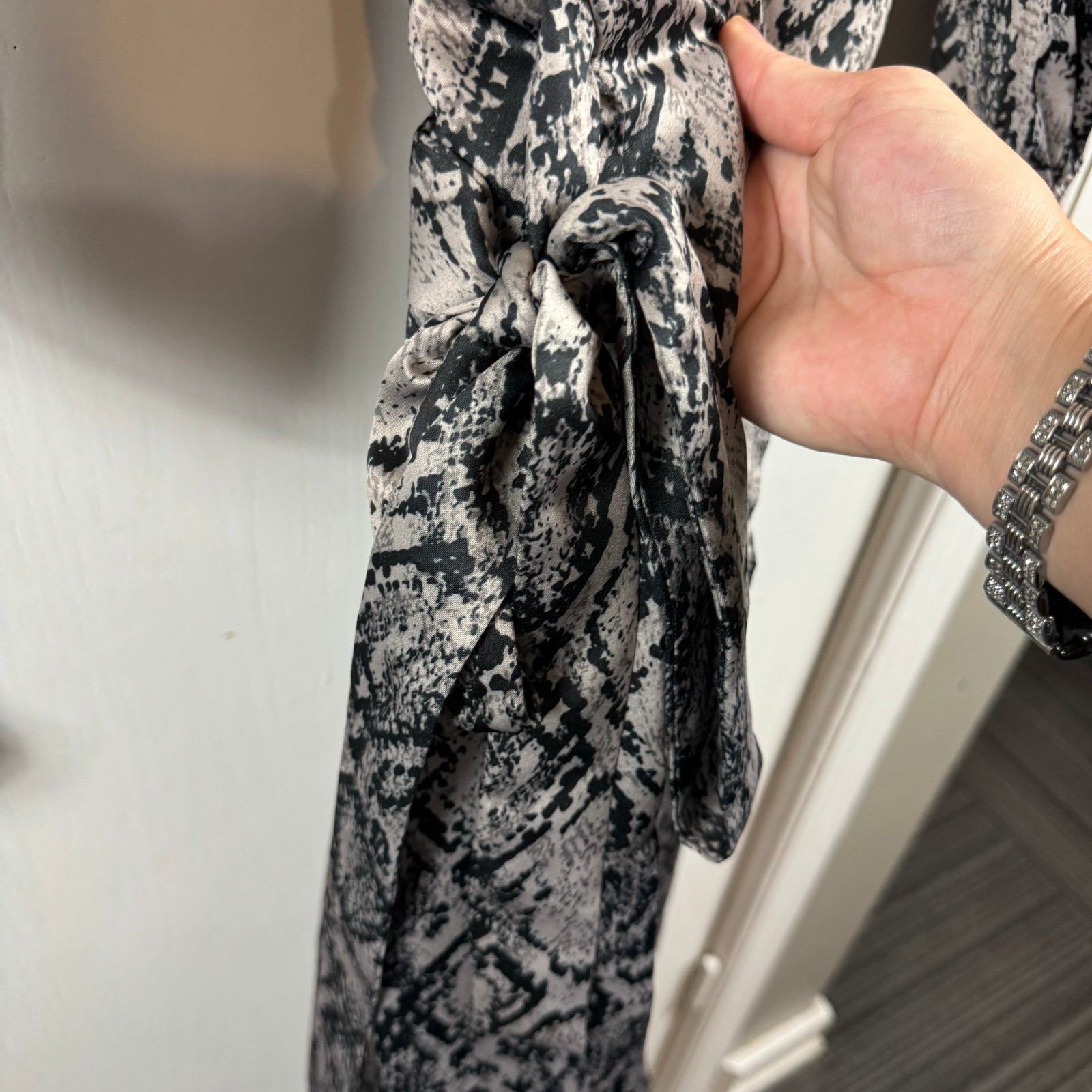Becksondergaard Beck Sondergaard Snakey Alva Dress satin wrap style kimono Size M / US 6-8 / IT 42-44 - 8 Thumbnail