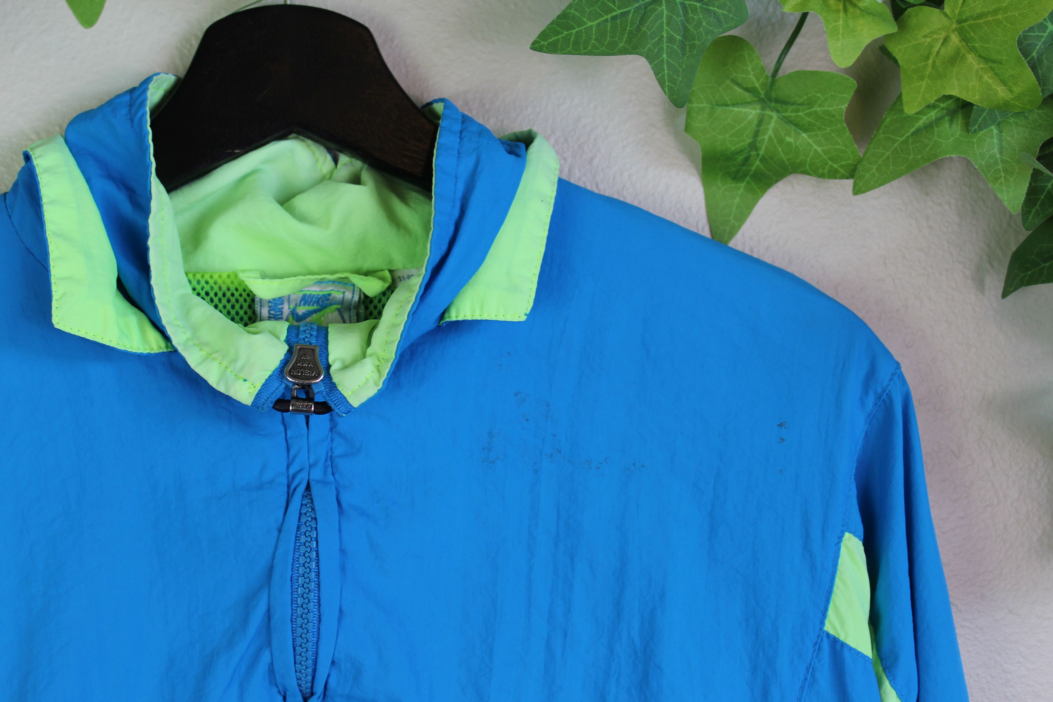 Nike × Vintage VINTAGE NIKE INTERNATIONAL TRACK JACKET Size US L / EU 52-54 / 3 - 2 Thumbnail