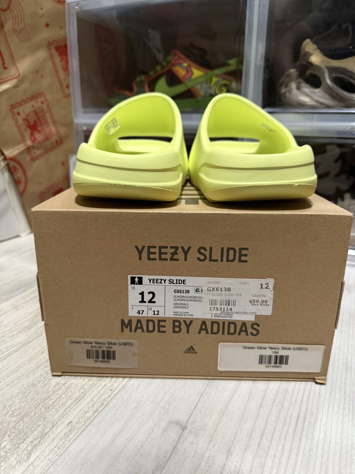 Adidas × Kanye West Adidas Yeezy Slide Green Glow 2022 Size US 12 / EU 45 - 4 Thumbnail