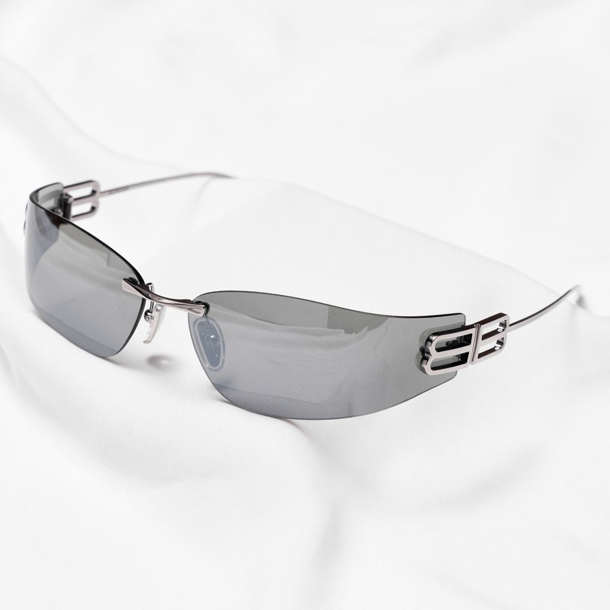Balenciaga BALENCIAGA BB0484S 003 SUNGLASSES Size ONE SIZE - 2 Thumbnail