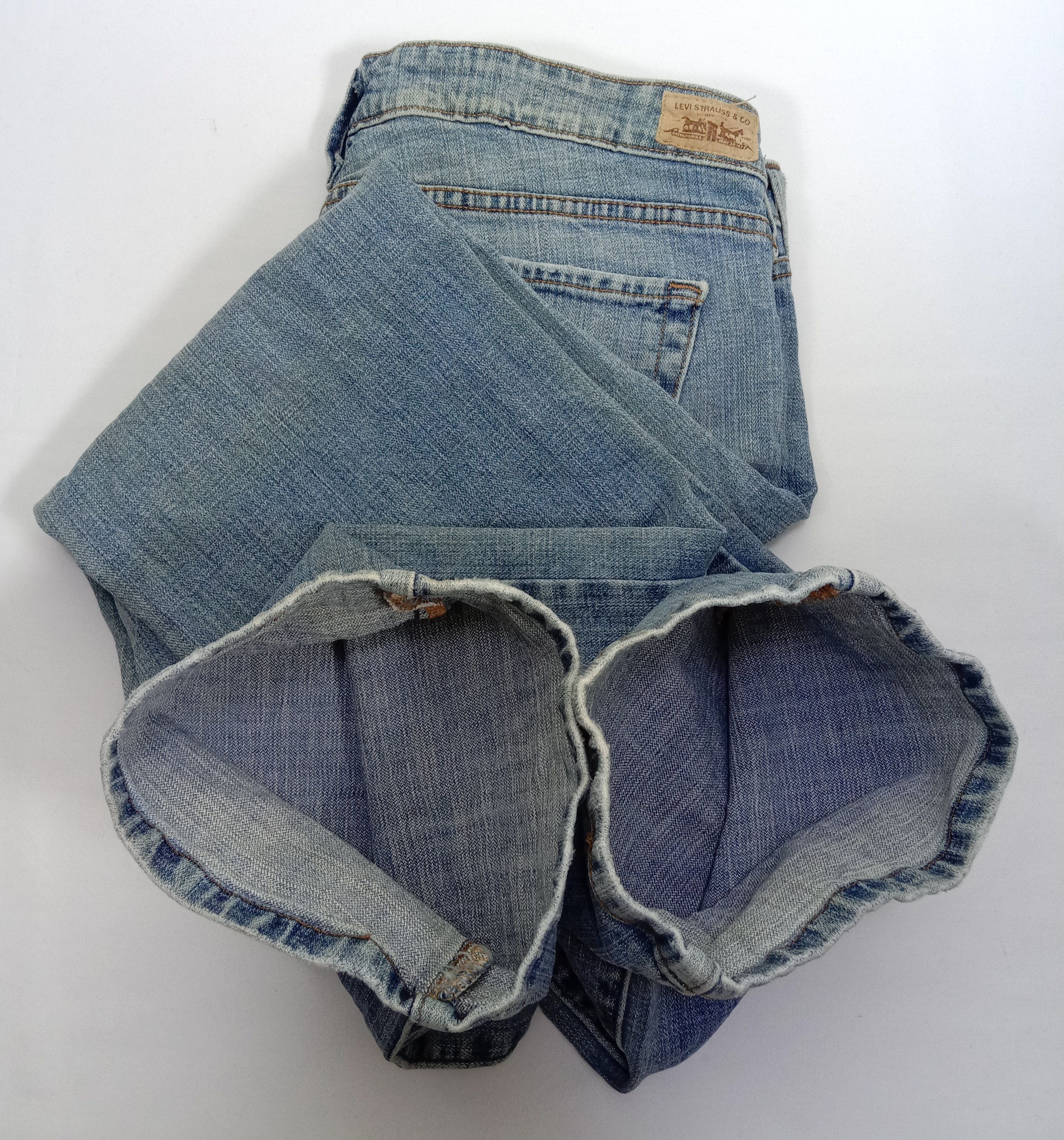 Levi's Vintage Levi's 545 Flare Jeans Light Wash Denim Size US 33 - 18 Thumbnail