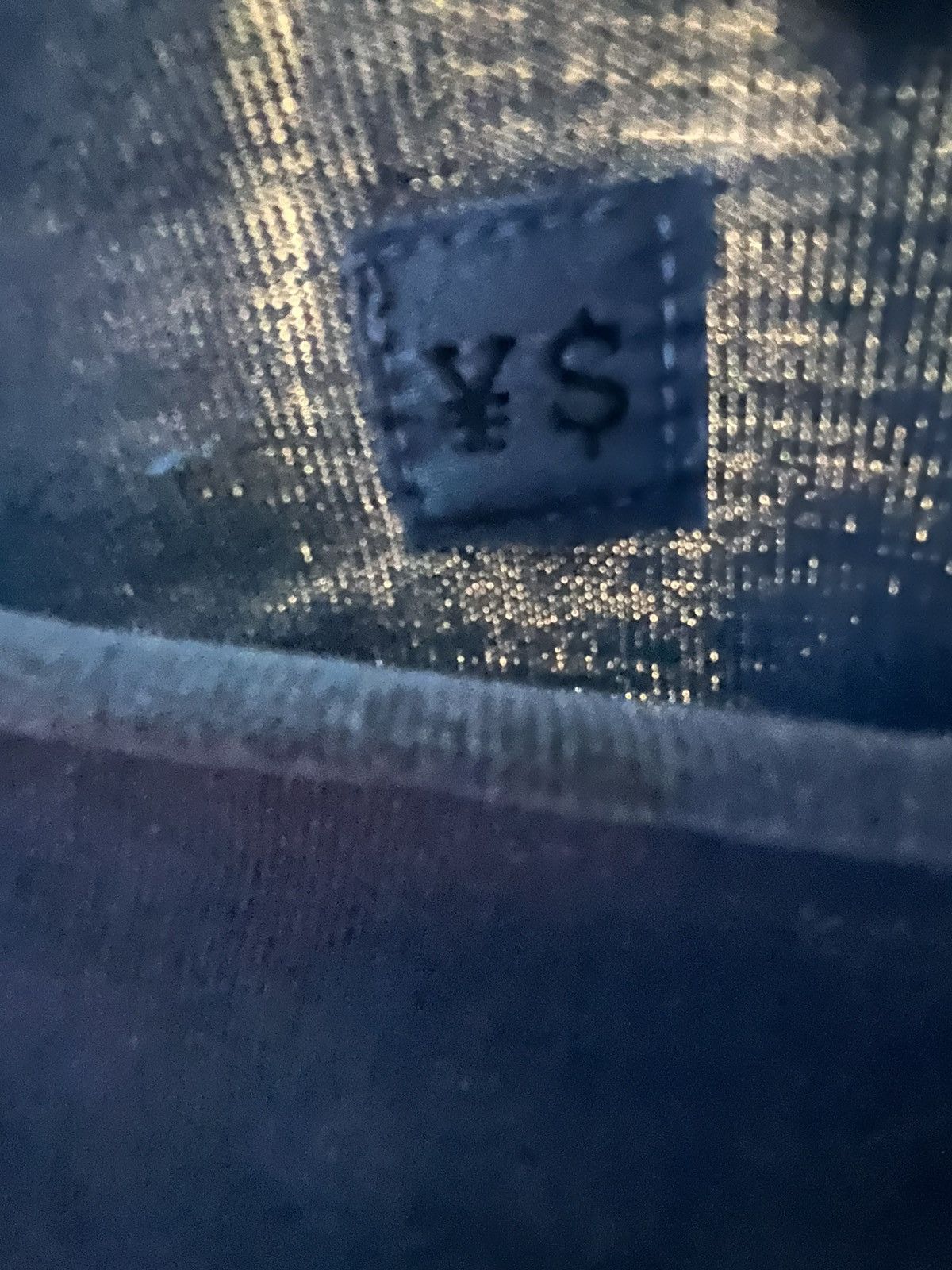 Yeezy Yeezy Vultures T shirt Size US L / EU 52-54 / 3 - 3 Thumbnail
