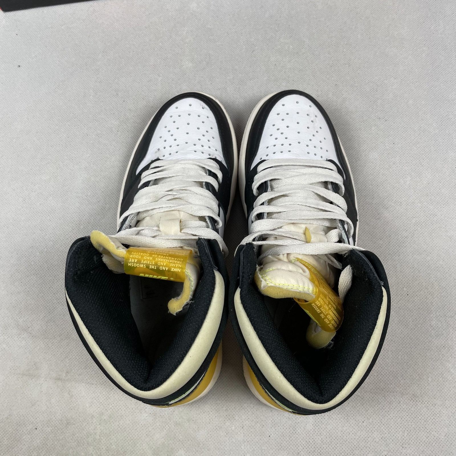 Jordan Brand × Nike Nike Air Jordan 1 High Shoes 7 Size US 7 / EU 40 - 3 Thumbnail