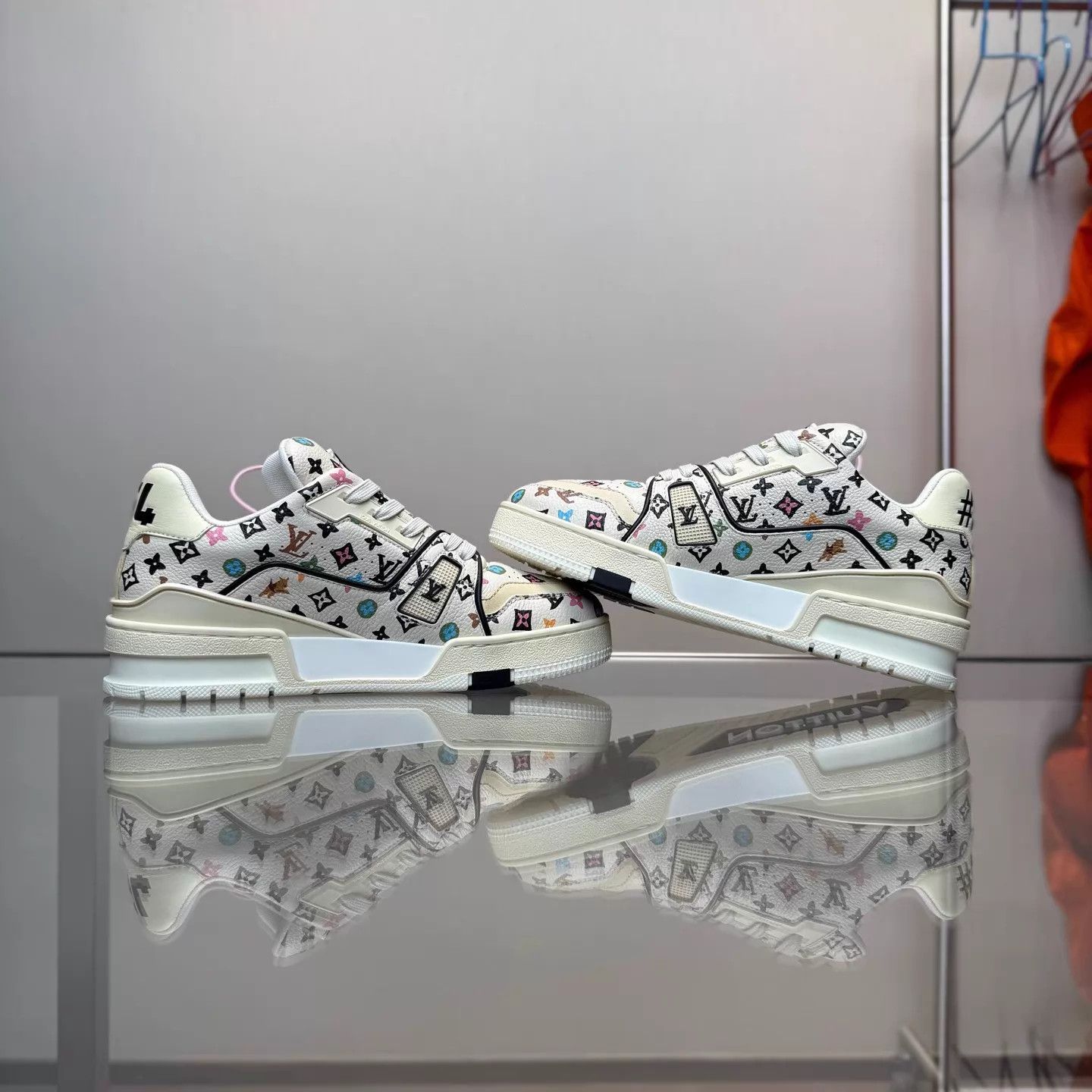Louis Vuitton LV Trainer x Tyler Beige Monogram Graffiti UK2/36 Size US 5.5 / IT 35.5 - 6 Thumbnail