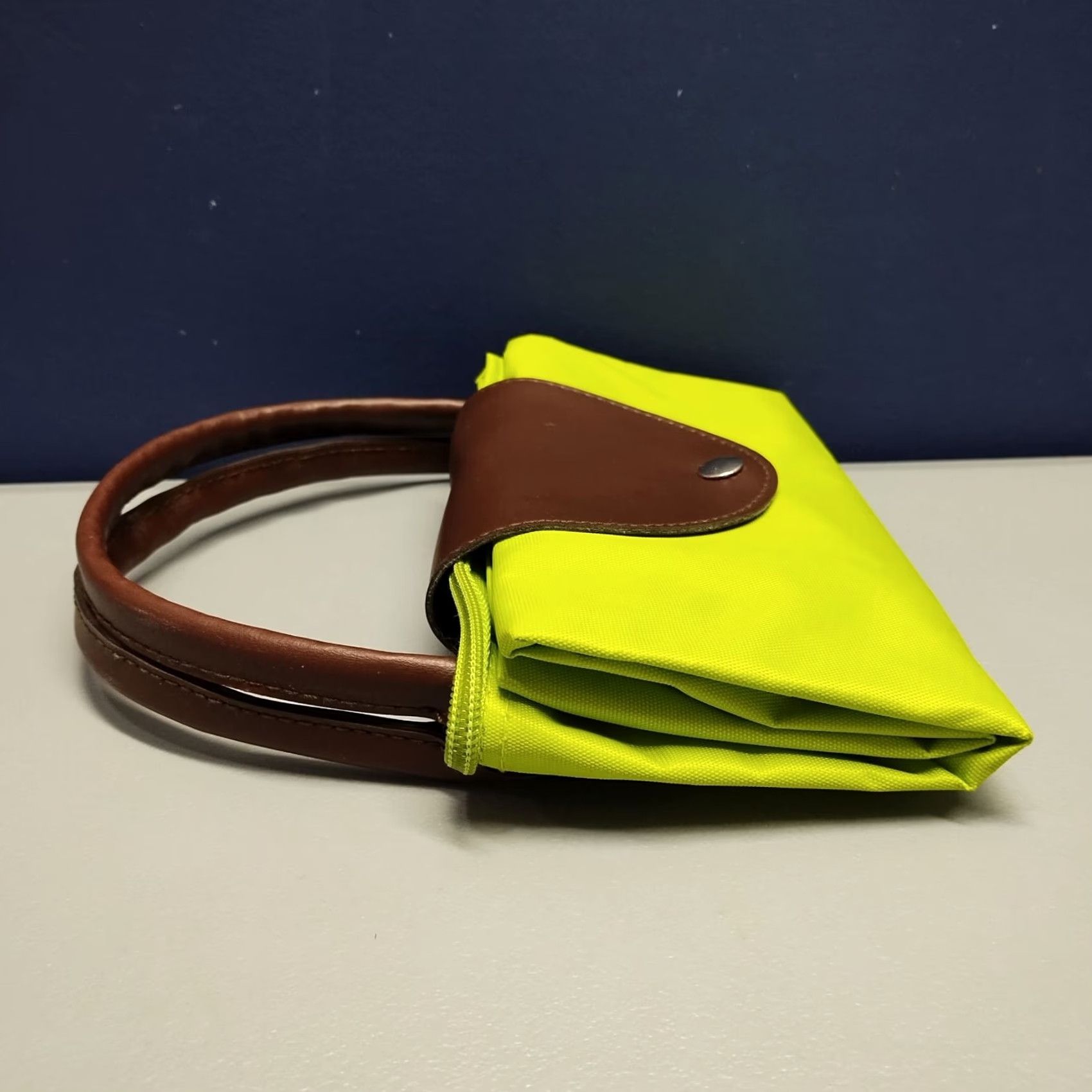 Vintage Bed Bath & Beyond Folding Tote Bag Neon Green Nylon Top Handles Size M / US 6-8 / IT 42-44 - 3 Thumbnail