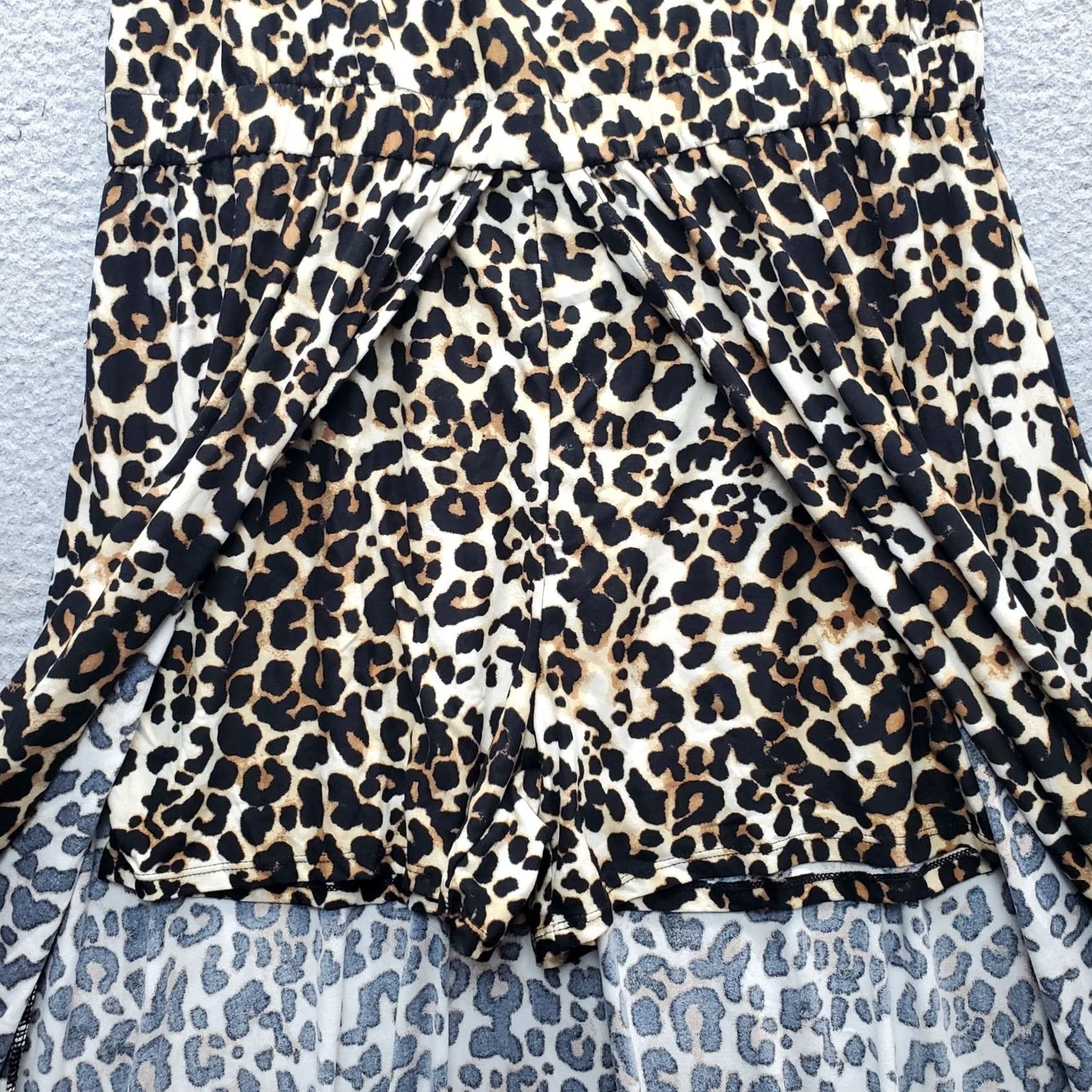 Vintage Eye Candy Romper Women 2X Multi Cheetah Print Stretch Empire Waist Waterfall Hem Size 40" / US 18 - 6 Thumbnail