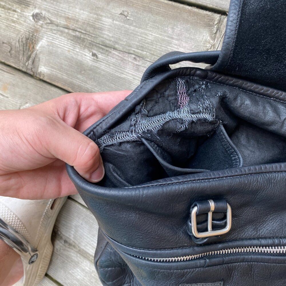 M0851 × Vintage Vintage 90s M0851 Genuine Leather Handbag Purse Black Size ONE SIZE - 9 Thumbnail