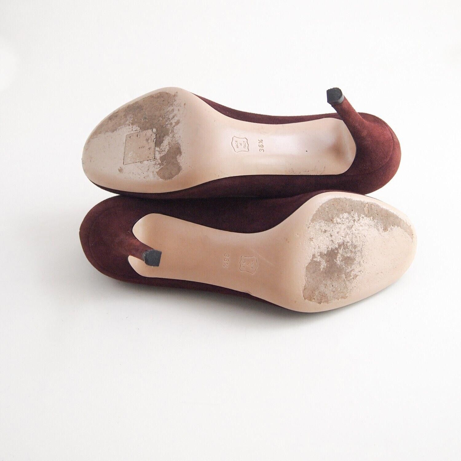 Gianvito Rossi Gianvito Rossi Mid Heel Pumps Burgundy Suede US 6.5 EU 36.5 Size US 6.5 / IT 36.5 - 7 Thumbnail