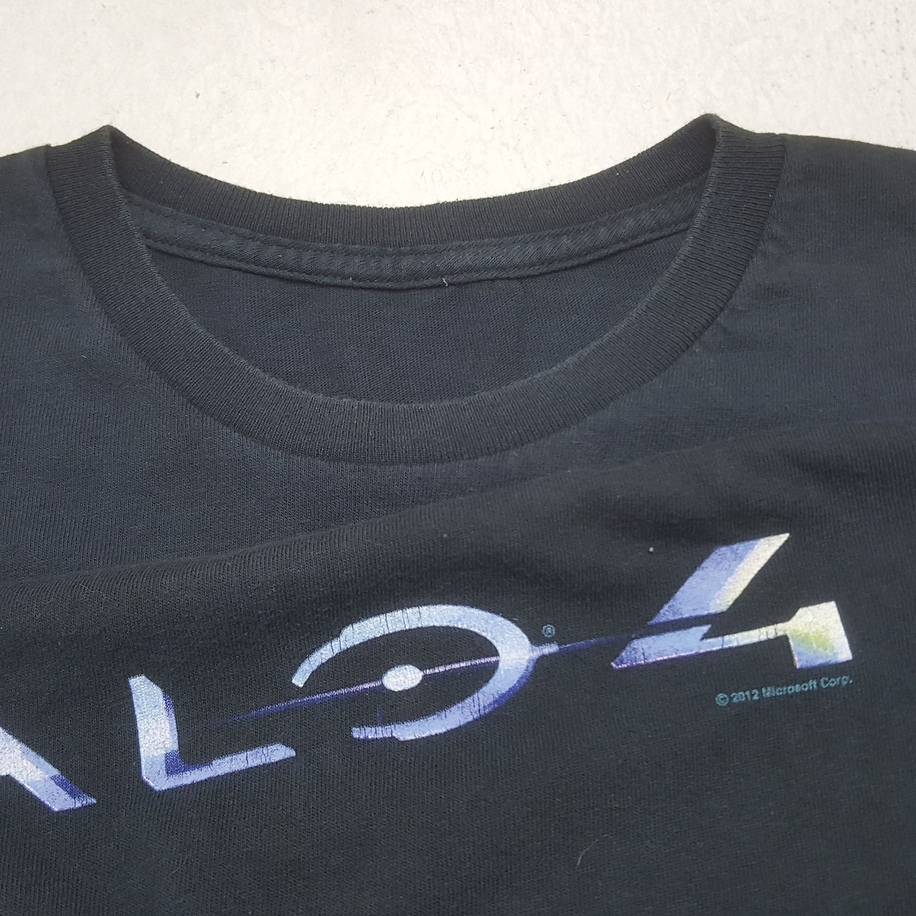 Vintage Vintage Halo 4 Playstation Video Game Tshirt RR12 Size US L / EU 52-54 / 3 - 4 Thumbnail