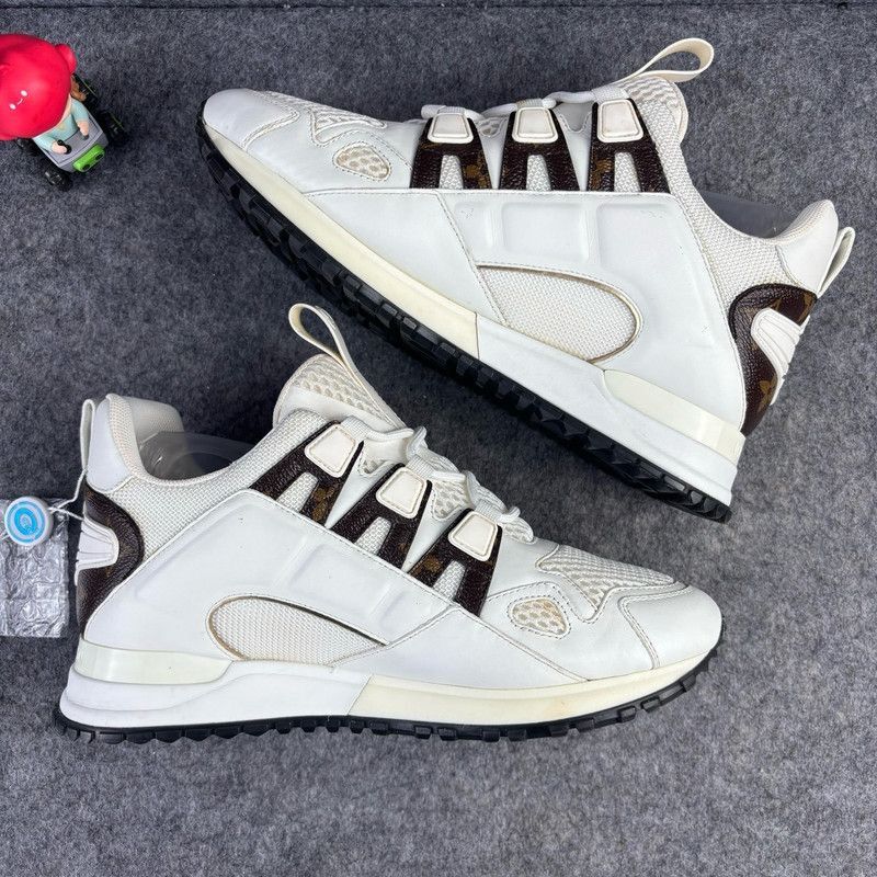 Louis Vuitton Louis Vuitton Sports Sneakers with Monogram Details - Size US 7.5 / EU 40-41 - 6 Thumbnail