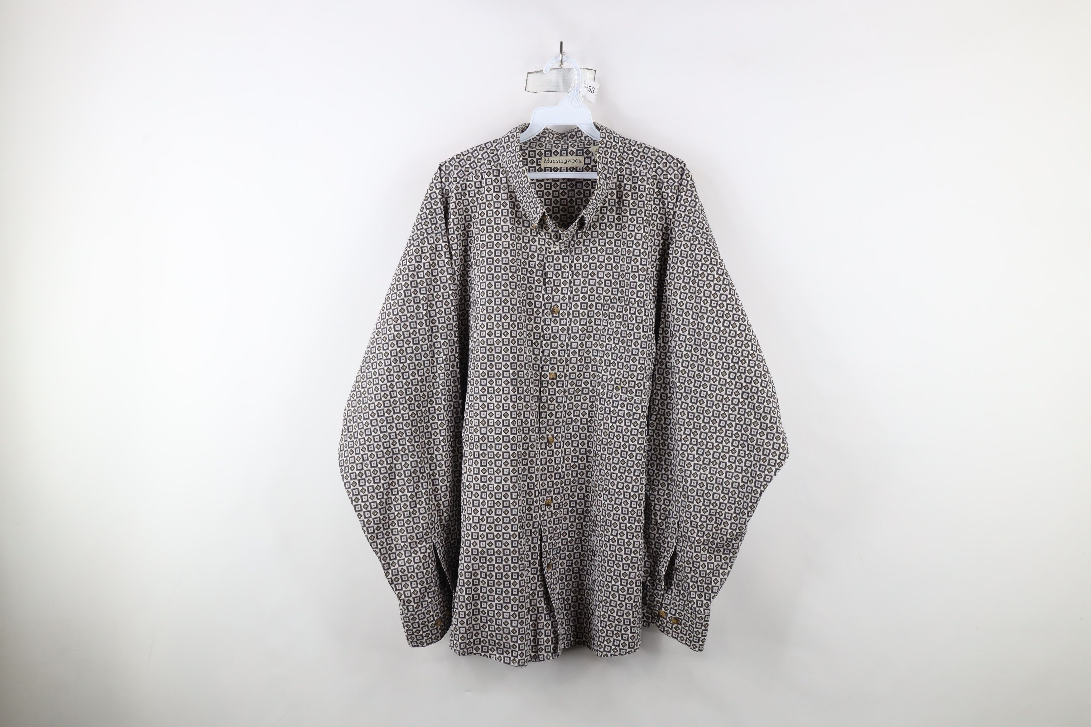 Vintage Vintage 90s Streetwear Diamond Collared Button Down Shirt Size US XXL / EU 58 / 5 - 1 Thumbnail