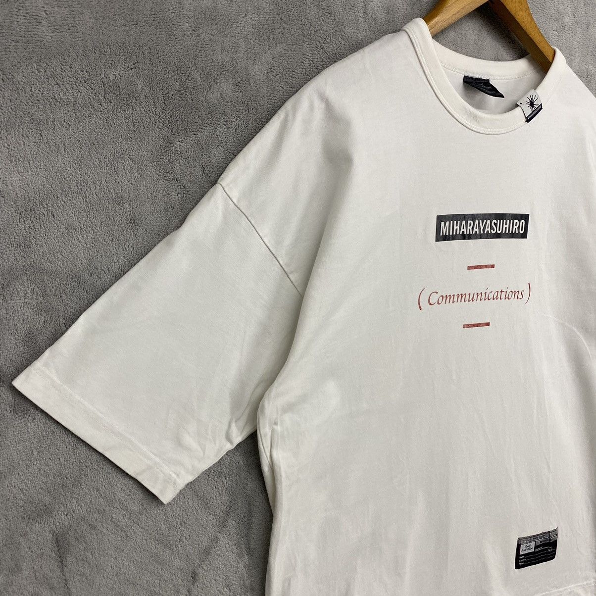 GU × Maison MIHARA YASUHIRO 🔥STEAL🔥Miharayasuhiro X Gu Good Ispiration Oversize Tees Size US S / EU 44-46 / 1 - 4 Thumbnail