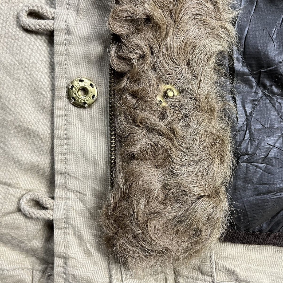 General Research × Japanese Brand × Tomorrowland Macphee division field jacket fur hoodie smock jacket Size US M / EU 48-50 / 2 - 13 Thumbnail