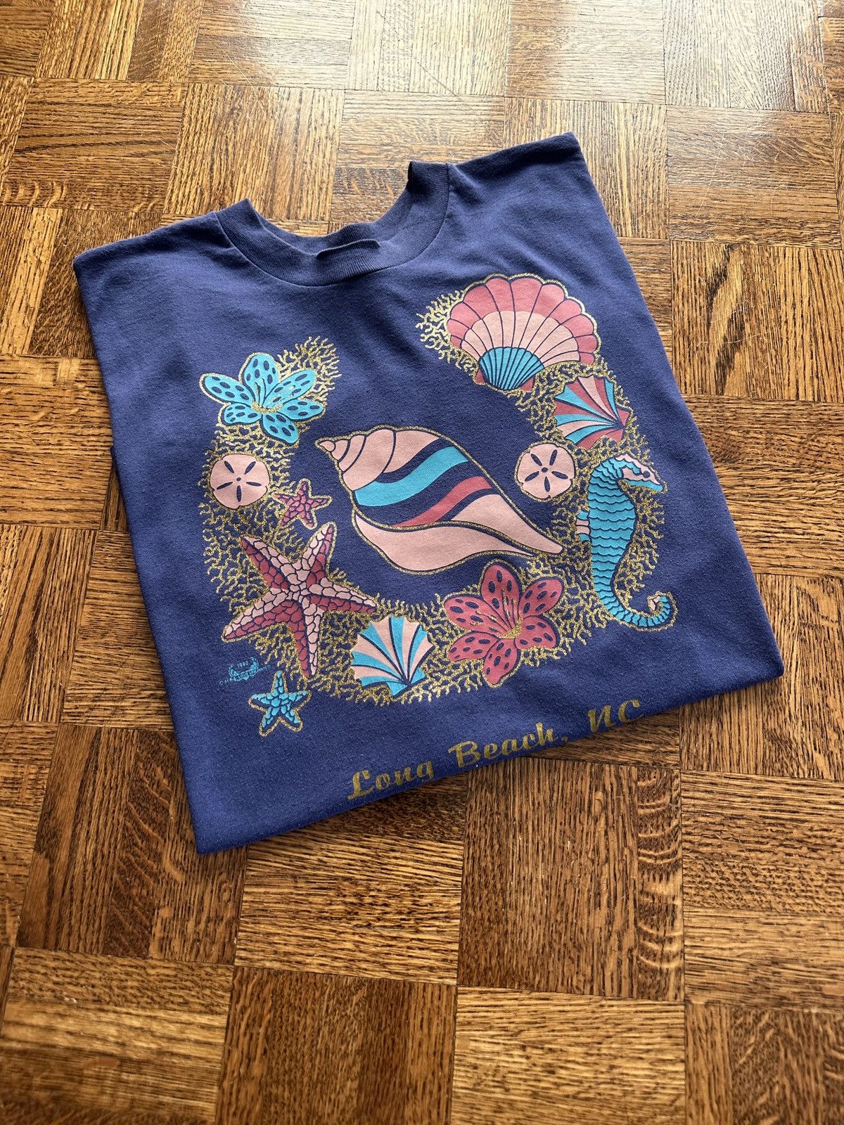 Vintage Vintage 90s Long Beach North Carolina Graphic Tee Size US XL / EU 56 / 4 - 1 Thumbnail