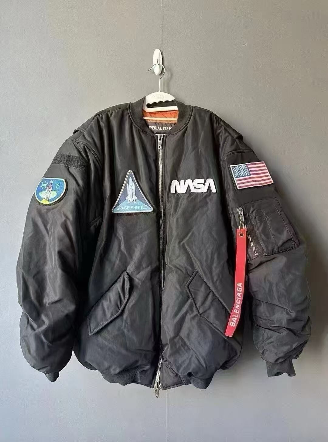 Balenciaga Balenciaga NASA Bomber Puffer Jacket Size US M / EU 48-50 / 2 - 1 Thumbnail