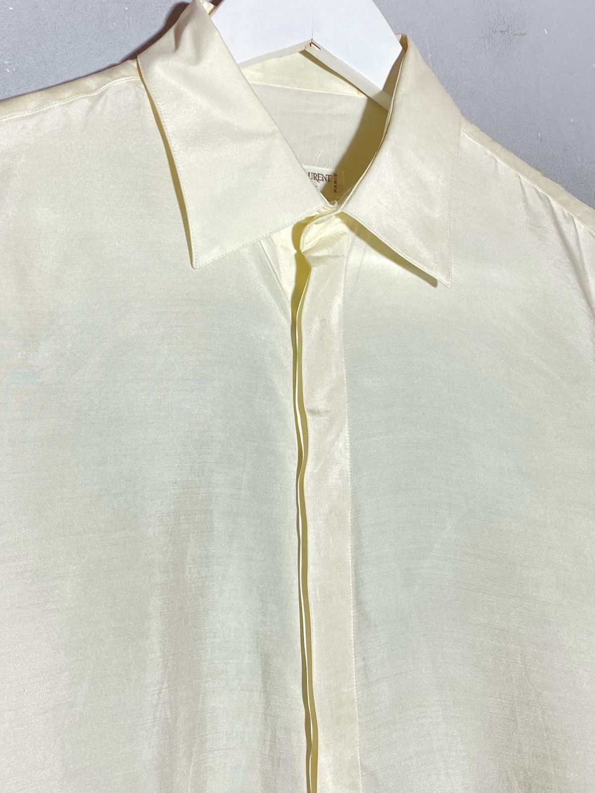 トップス archive yves saint laurent silk Button T トップス archive yves saint laurent silk Button T トップス archive