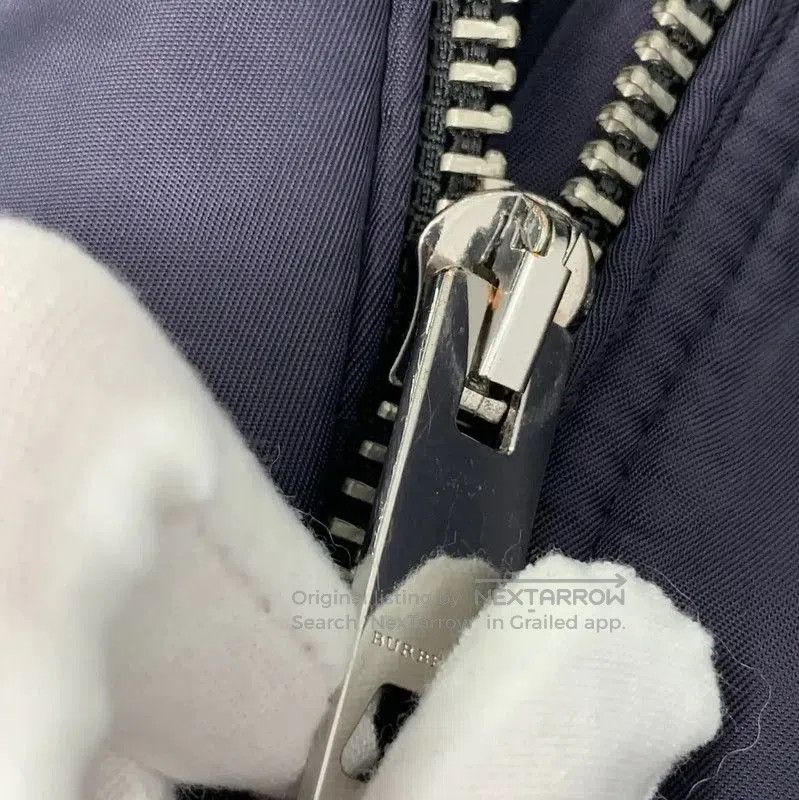 Burberry Burberry Women's Purple Nylon Down Jacket. Size M / US 6-8 / IT 42-44 - 9 Thumbnail