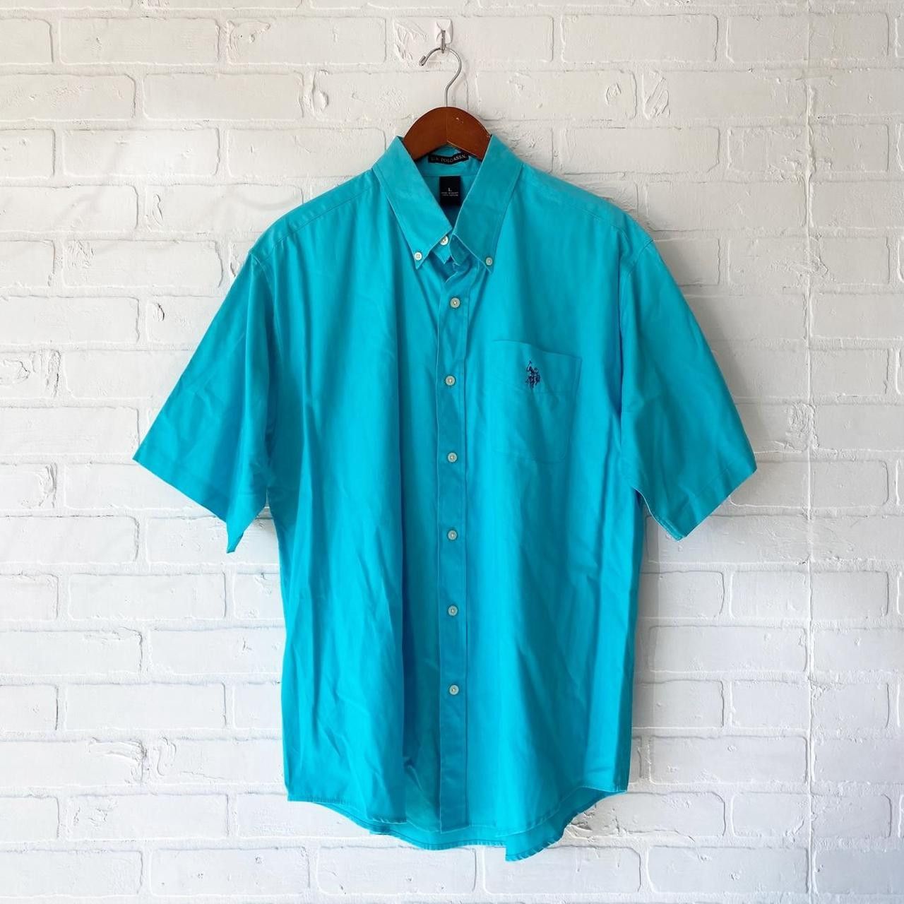 U.S. Polo Assn. 90s vintage blue short sleeved button up Size large Size US L / EU 52-54 / 3 - 1 Thumbnail