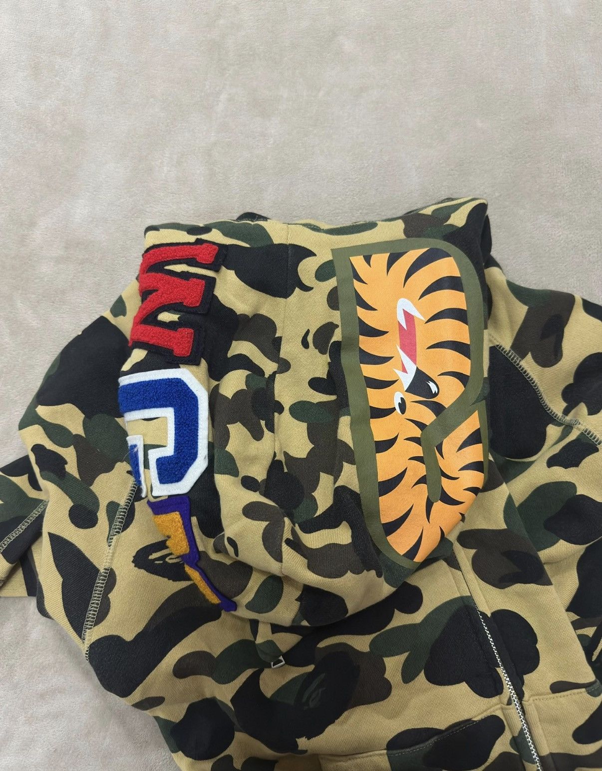 Bape BAPE Shark Head Color Block Camo Jacket K5 Size US XL / EU 56 / 4 - 8 Thumbnail