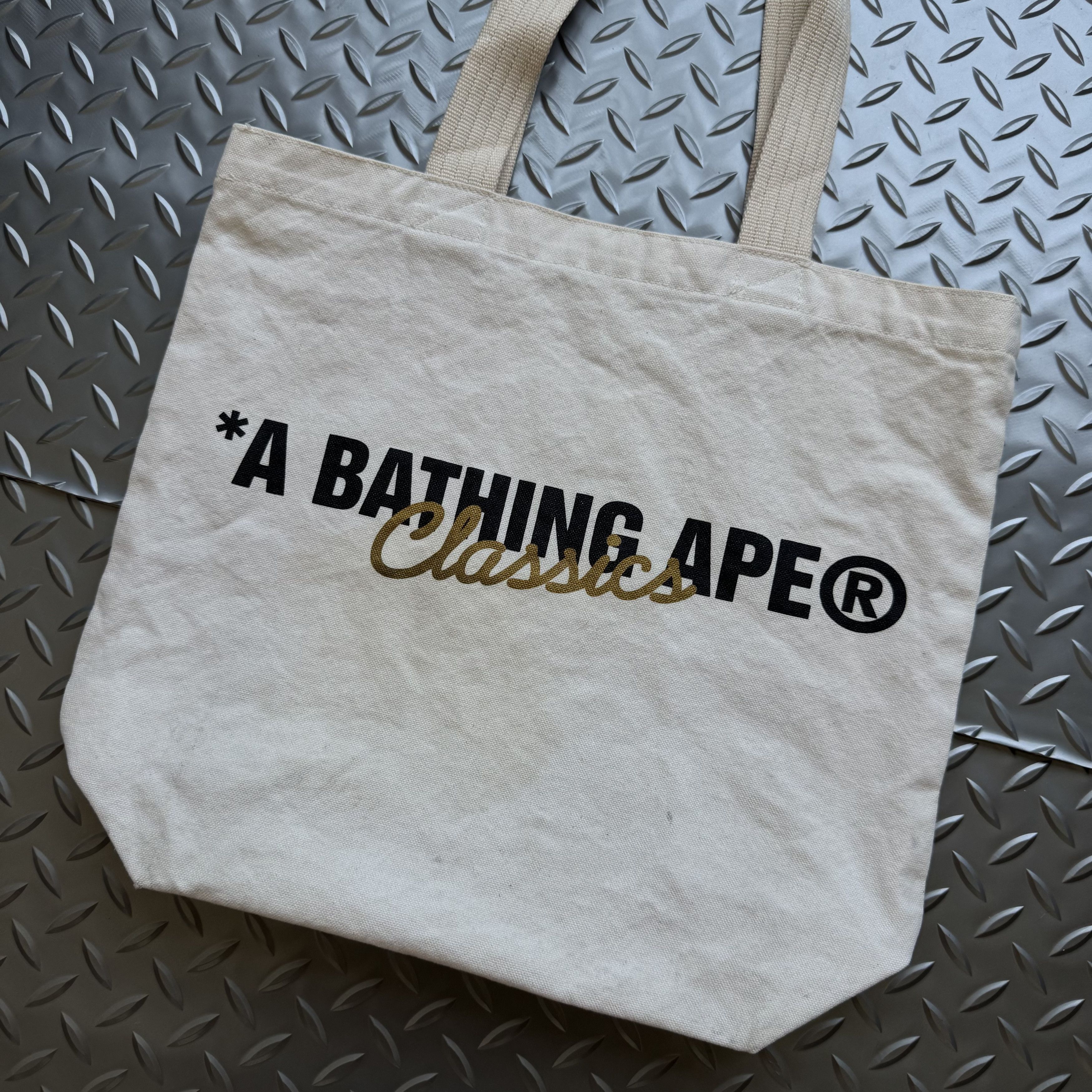 Bape BAPE A Bathing Ape “Classics” Tote Bag Size ONE SIZE - 2 Thumbnail