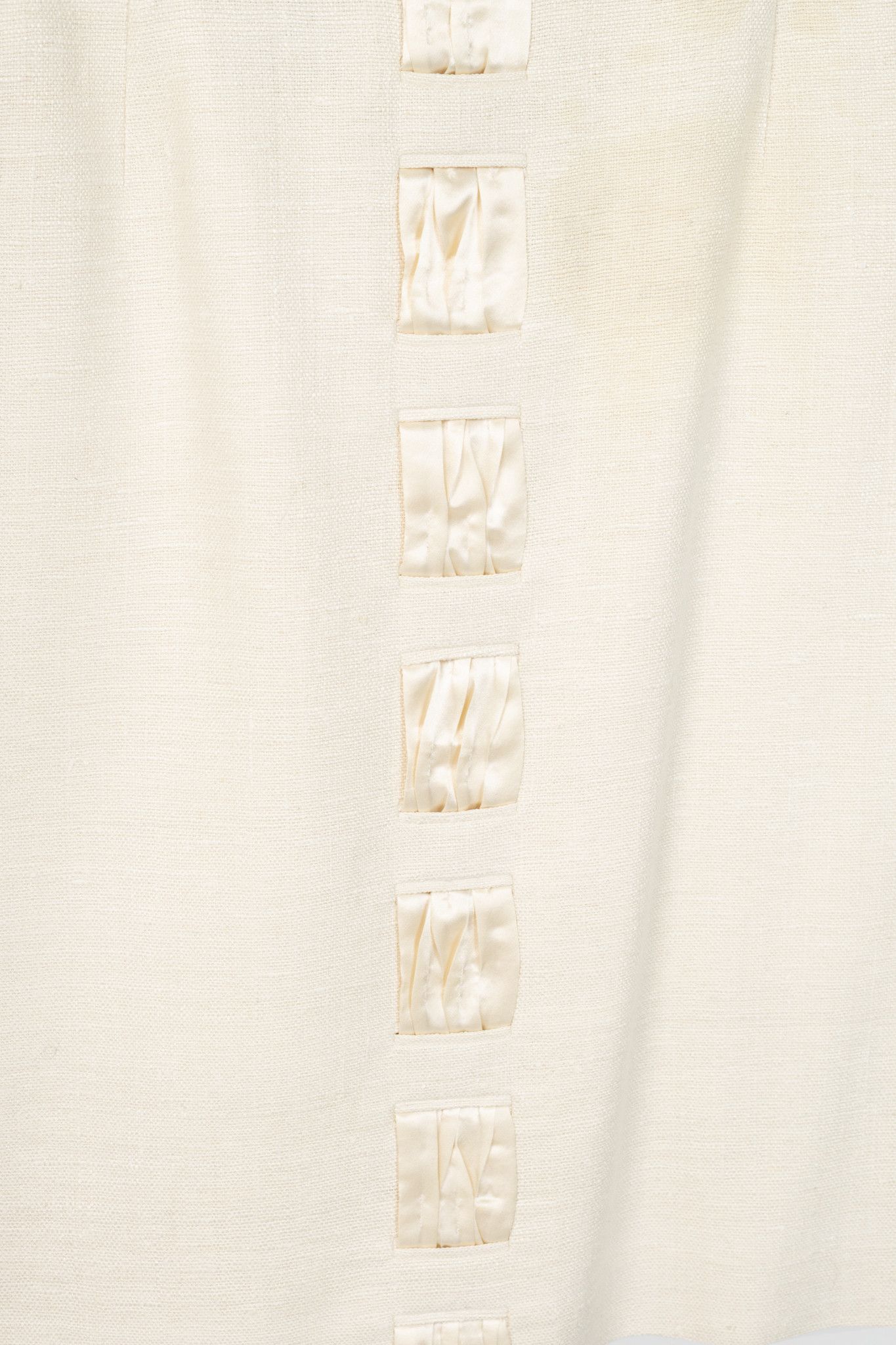 Akris Akris Cream Silk Decorative-Satin Pencil Skirt Size 30" / US 8 / IT 44 - 6 Thumbnail