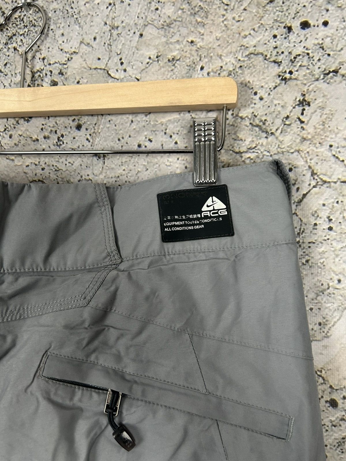Nike Vintage Nike ACG Ski Snowboarding Pants Rare Streetwear Size US 34 / EU 50 - 5 Thumbnail