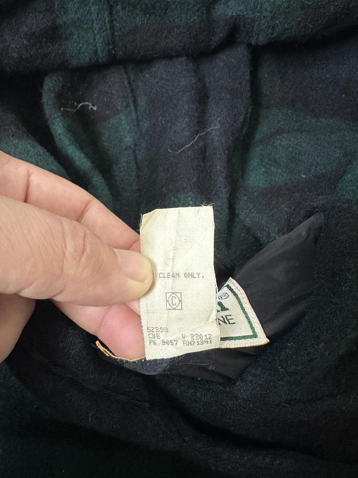 L.L. Bean VINTAGE L.L. BEAN MADE IN USA CHECKERED DOWN JACKET Size L / US 10 / IT 46 - 6 Thumbnail