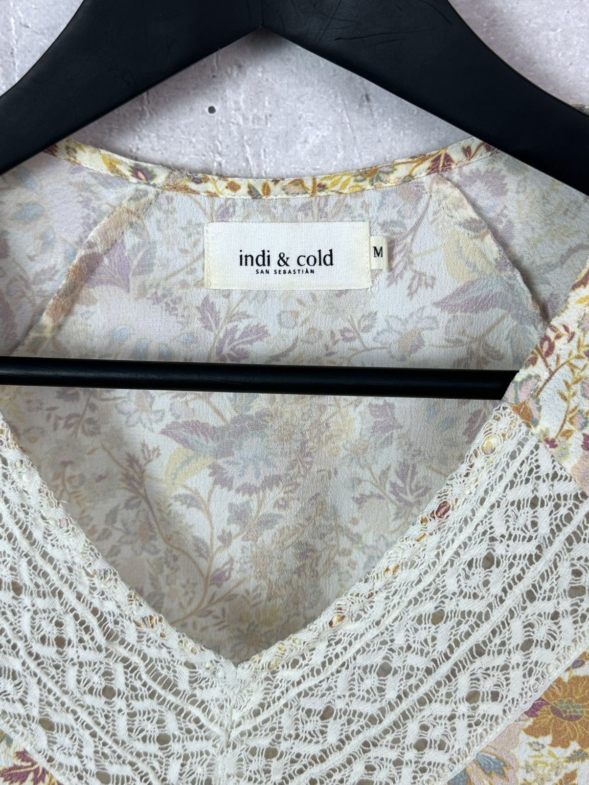 Other Indi & Cold Floral Printed Short Sleeve Women’s Blouse Size M / US 6-8 / IT 42-44 - 4 Thumbnail