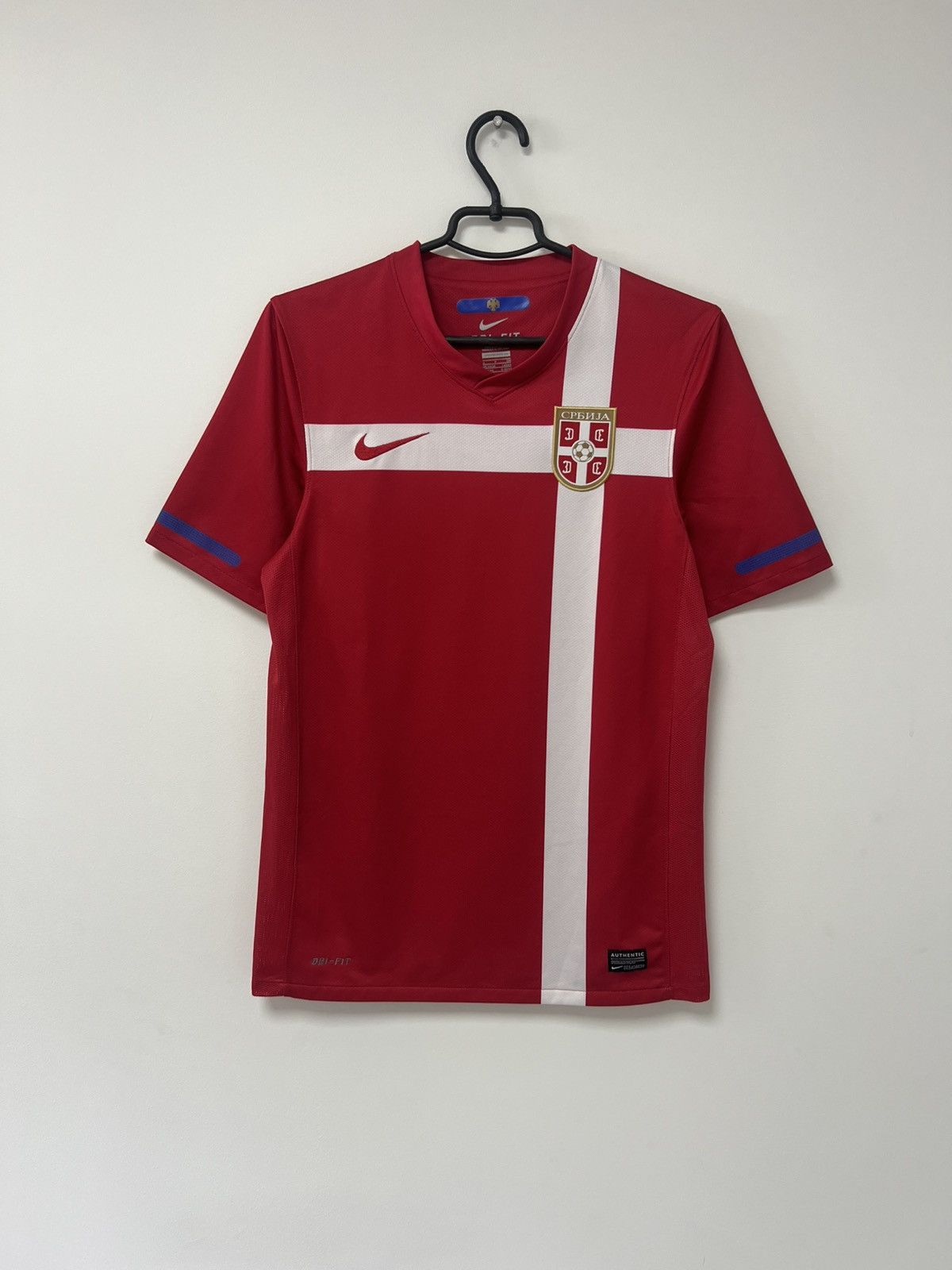 Vintage Vintage Serbia 2010-11 Home Jersey Nike Football Shirt sz S Size US S / EU 44-46 / 1 - 2 Thumbnail