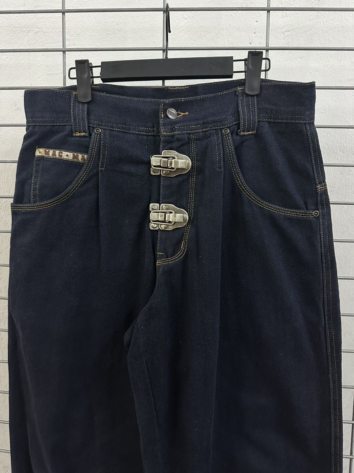 MAC Jeans MAC Jeans Utility Buckle Y2K Workwear Techwear Baggy Jeans Size US 32 / EU 48 - 4 Thumbnail