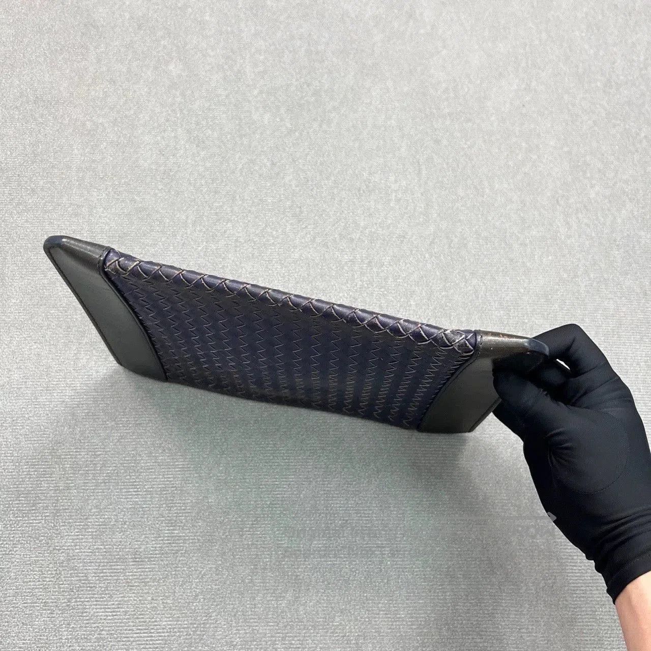 Bottega Veneta Bottega Veneta Sapphire Woven Leather Clutch. Size ONE SIZE - 3 Thumbnail