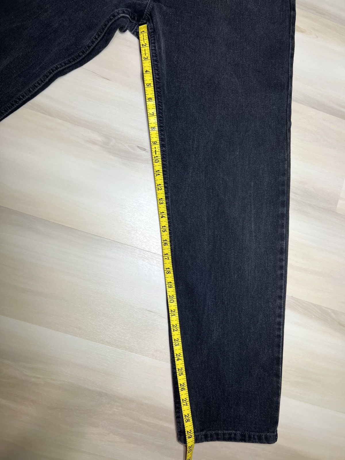 Levi's × Levi's Vintage Clothing Levis 550 Relaxed Fit Mens Size 33x32 Black Denim Jeans 2001 Size US 33 - 4 Thumbnail