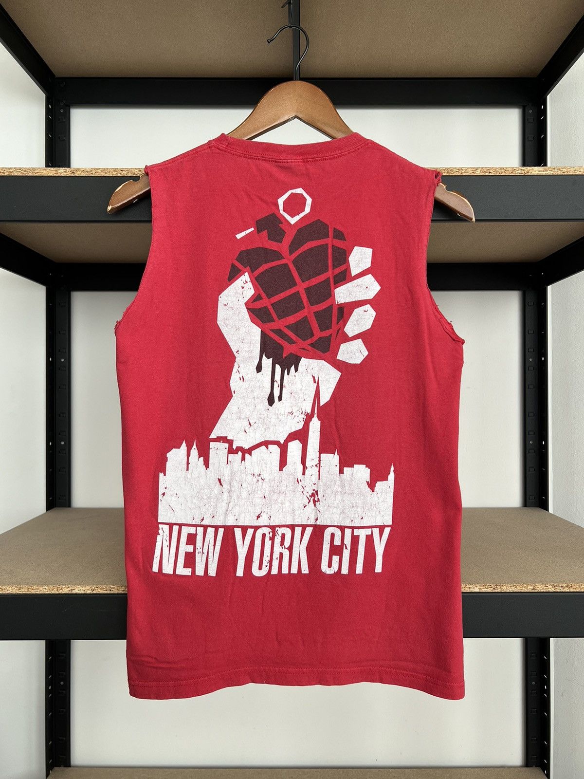Band Tees Vintage 2000s Green Day American Idiot New York City T-shirt Size US S / EU 44-46 / 1 - 2 Thumbnail