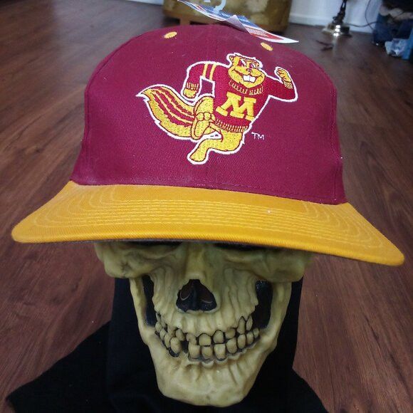 Twins Enterprise Inc. NWT DS Vintage Twins Minnesota Golden Gophers Snap Hat Size ONE SIZE - 1 Thumbnail